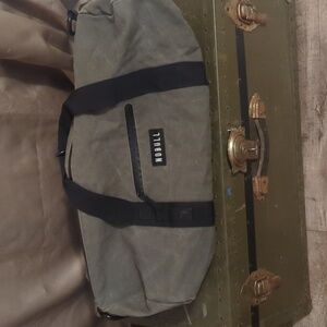 NOBULL XL WAXED CANVAS TRADITIONAL DUFFLE